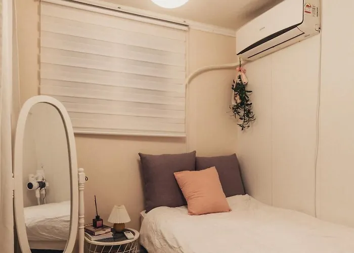 Villa Songpanaru 2rooms 3beds, Kspo, Lotte World, Coex *
